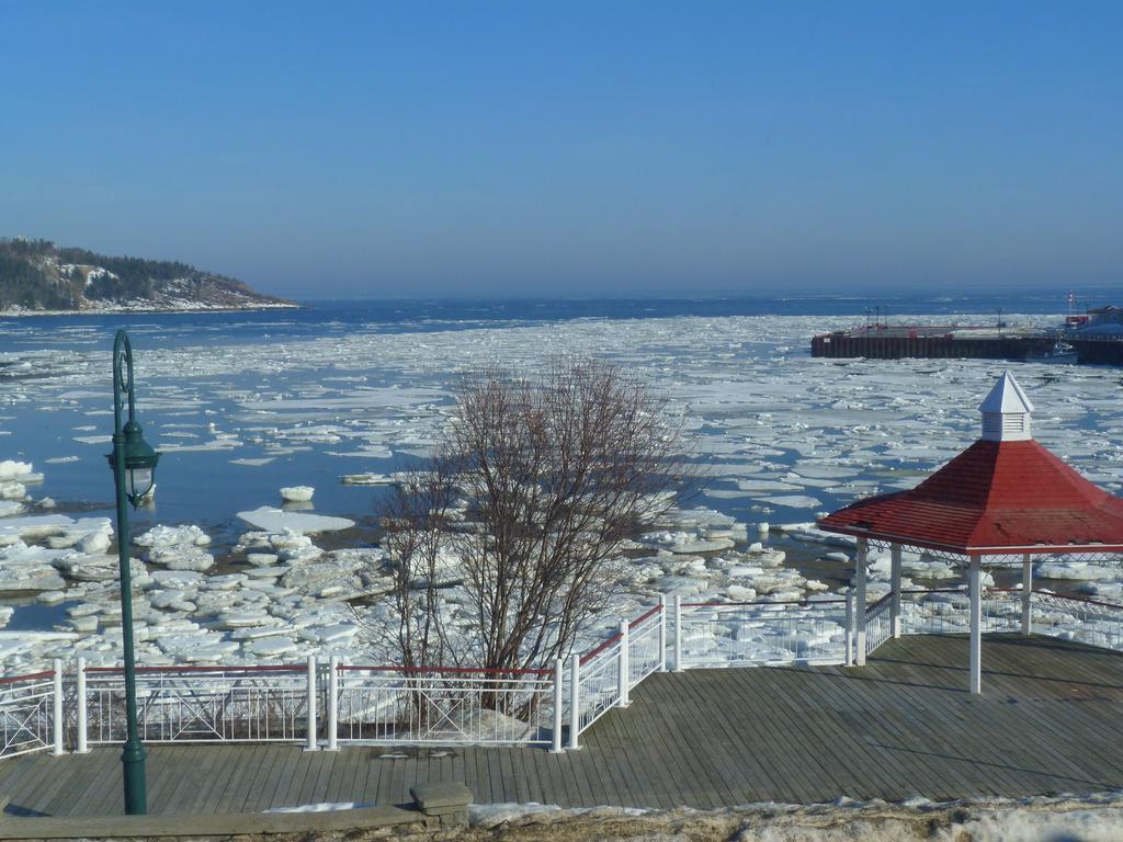 Auberge La Merveilleuse Tadoussac Exterior foto